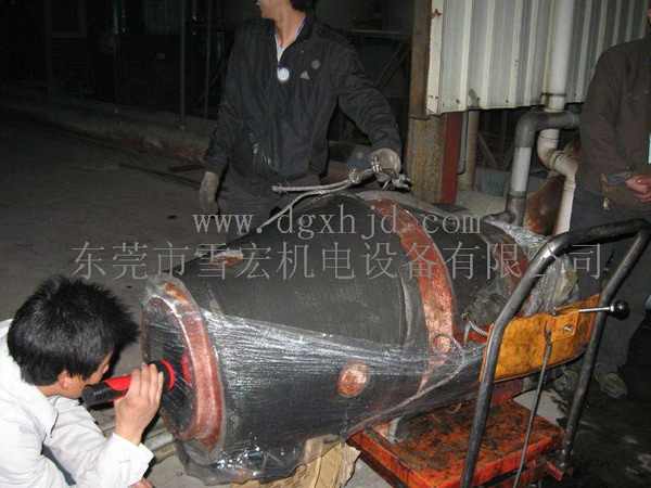 东莞冷水机维修:冷水机安全清洗